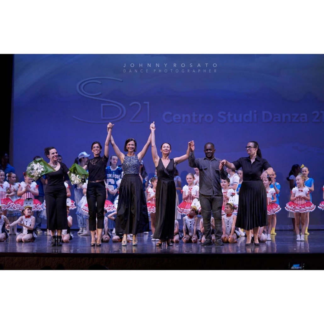 67314373_468112860430248_5795768910926053376_o-1030×1030